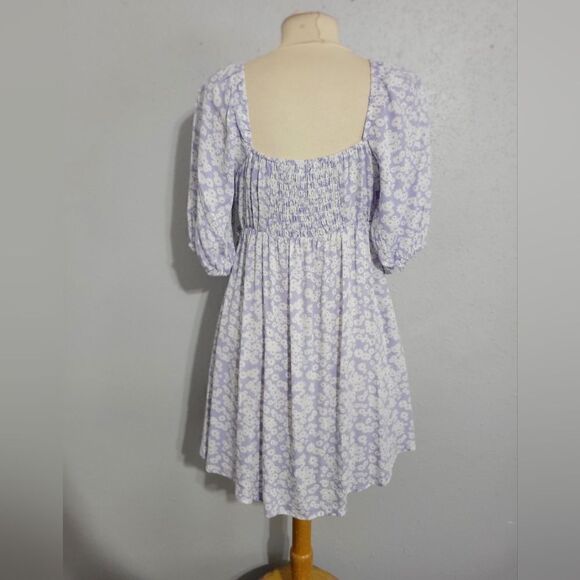 Stitch and pine dress - Picture 2 of 10